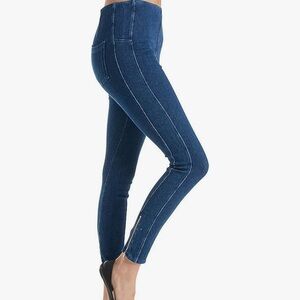 Lyssé Women's Noho Denim Zip Legging